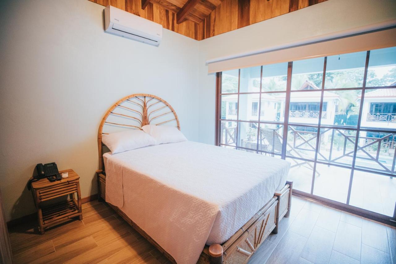 Bungalows Пунта Ува Екстериор снимка